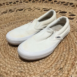 Vans Mens Classic Slip On Low True White Skate Shoes Sneakers Size6 US